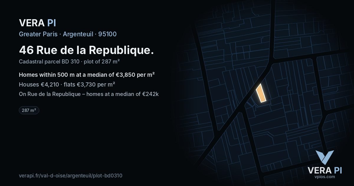 46 Rue de la Republique, Argenteuil at night – the plot lit, the parcels around coloured by the prices near them