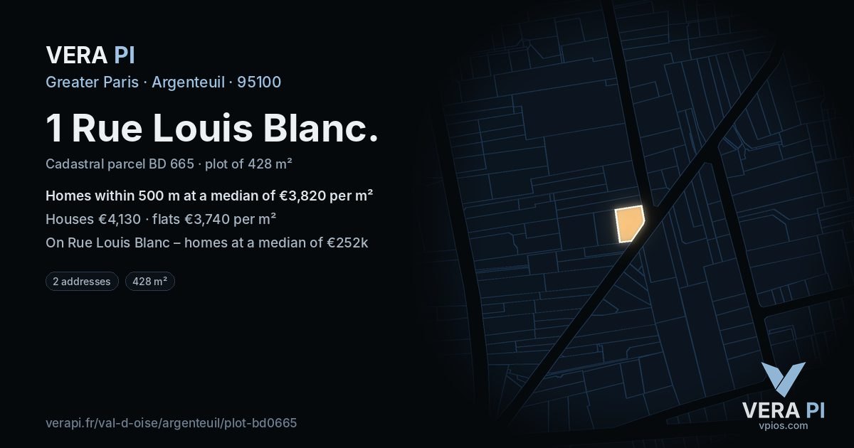 1 Rue Louis Blanc, Argenteuil at night – the plot lit, the parcels around coloured by the prices near them