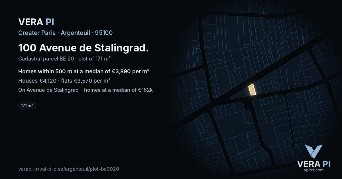 100 Avenue de Stalingrad, Argenteuil at night – the plot lit, the parcels around coloured by the prices near them