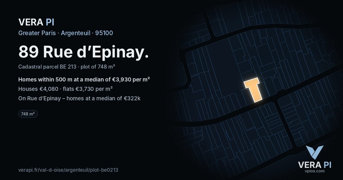 89 Rue d’Epinay, Argenteuil at night – the plot lit, the parcels around coloured by the prices near them