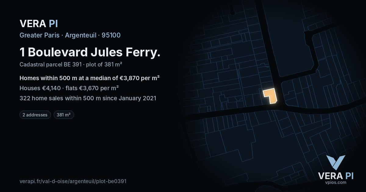 1 Boulevard Jules Ferry, Argenteuil at night – the plot lit, the parcels around coloured by the prices near them