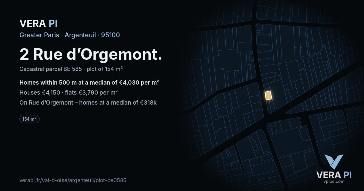 2 Rue d’Orgemont, Argenteuil at night – the plot lit, the parcels around coloured by the prices near them