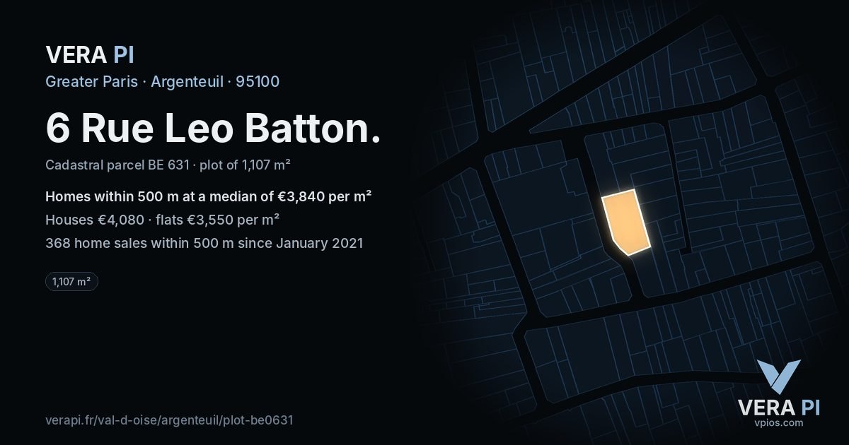 6 Rue Leo Batton, Argenteuil at night – the plot lit, the parcels around coloured by the prices near them
