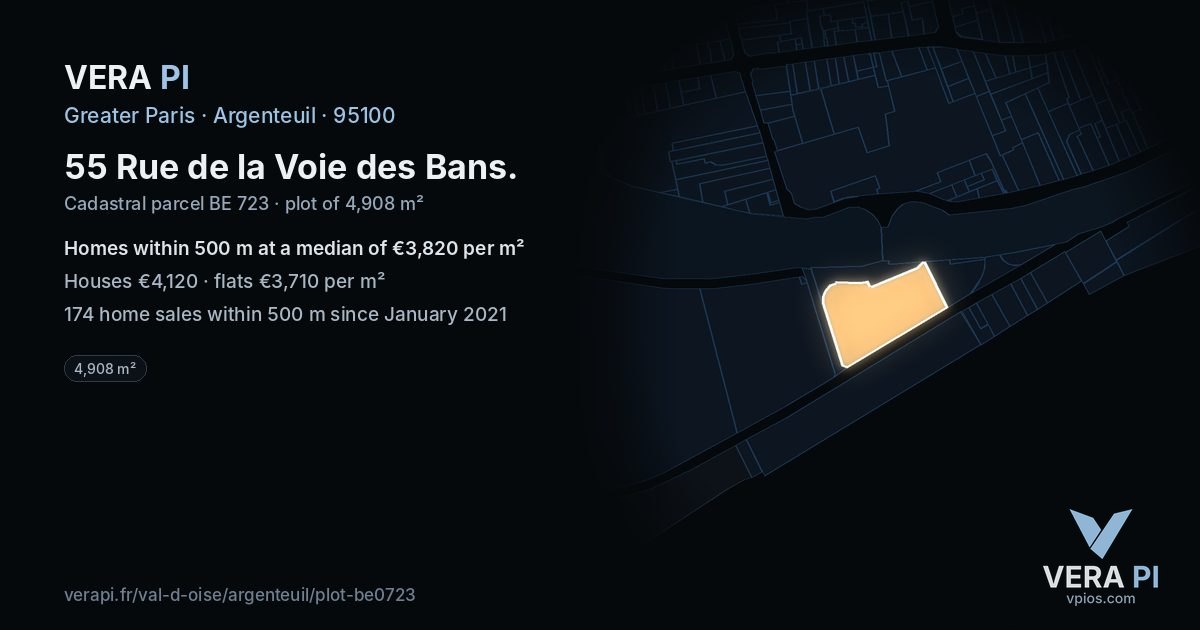 55 Rue de la Voie des Bans, Argenteuil at night – the plot lit, the parcels around coloured by the prices near them