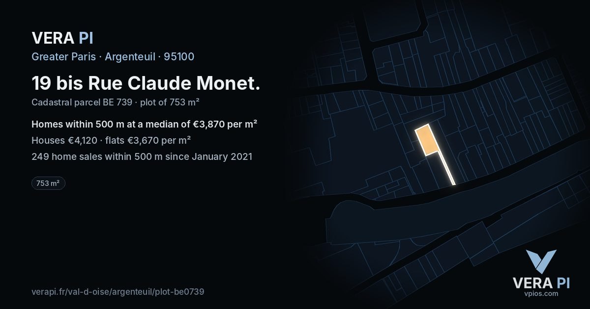 19 bis Rue Claude Monet, Argenteuil at night – the plot lit, the parcels around coloured by the prices near them