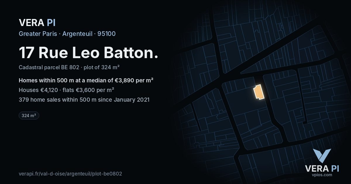 17 Rue Leo Batton, Argenteuil at night – the plot lit, the parcels around coloured by the prices near them