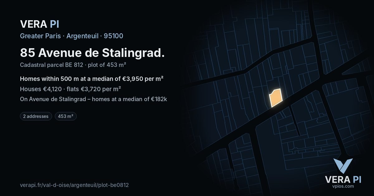 85 Avenue de Stalingrad, Argenteuil at night – the plot lit, the parcels around coloured by the prices near them