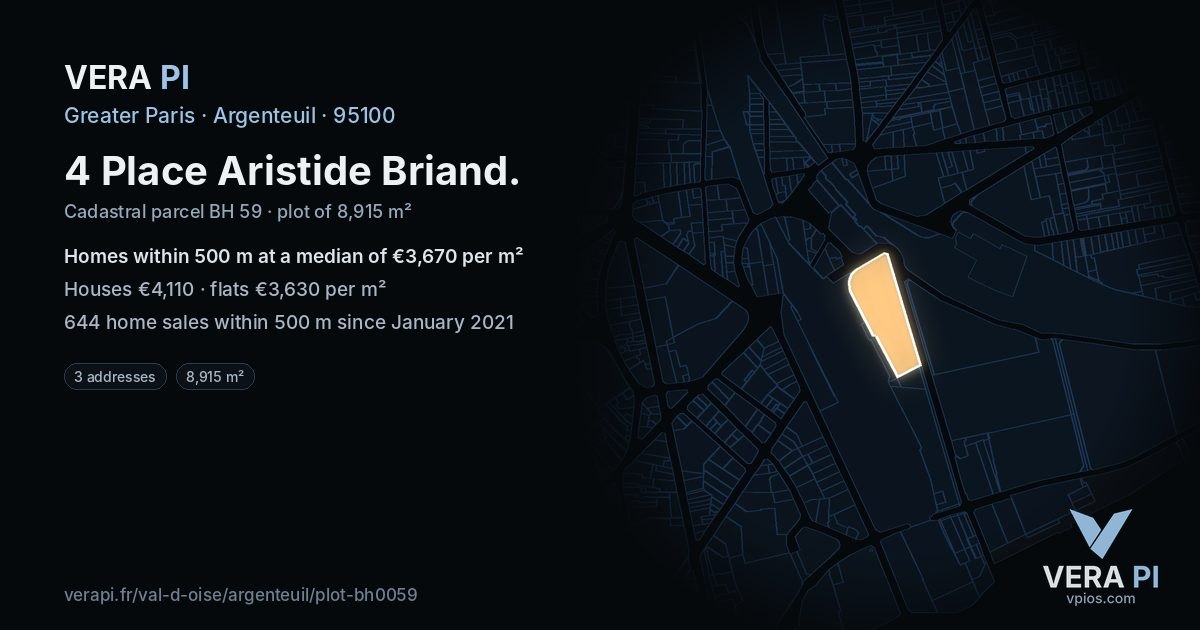 4 Place Aristide Briand, Argenteuil at night – the plot lit, the parcels around coloured by the prices near them