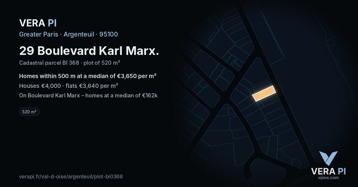 29 Boulevard Karl Marx, Argenteuil at night – the plot lit, the parcels around coloured by the prices near them