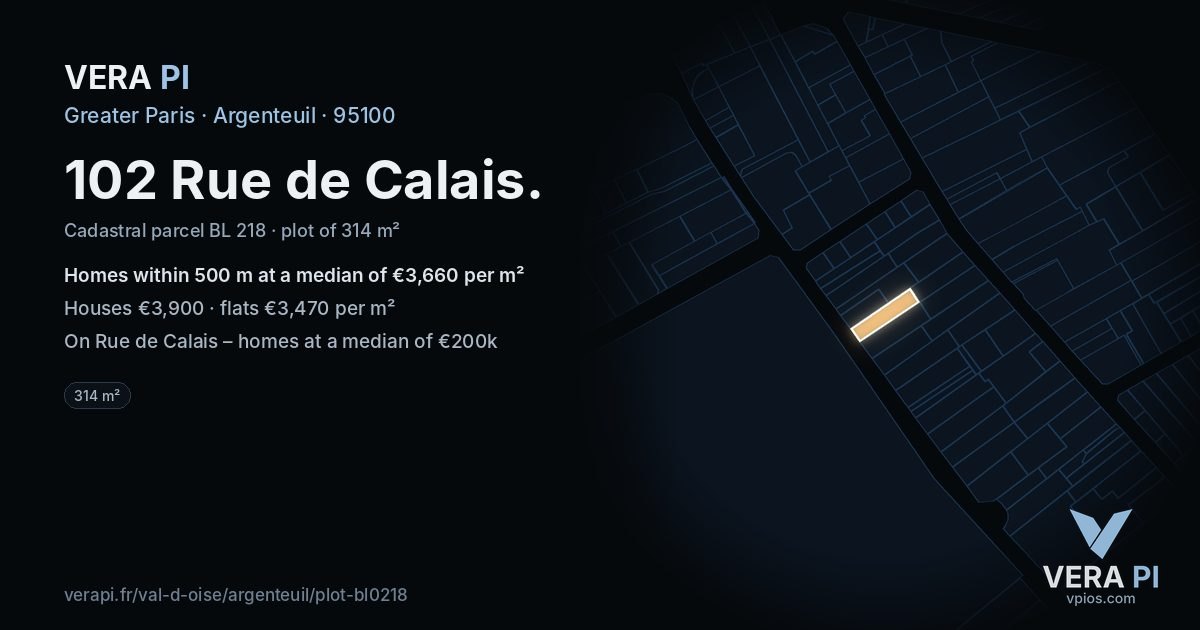 102 Rue de Calais, Argenteuil at night – the plot lit, the parcels around coloured by the prices near them