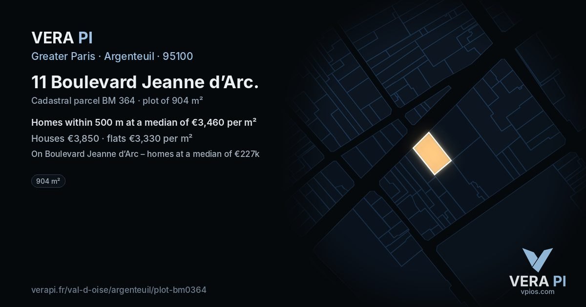 11 Boulevard Jeanne d’Arc, Argenteuil at night – the plot lit, the parcels around coloured by the prices near them