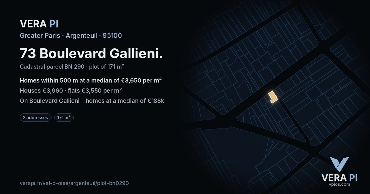 73 Boulevard Gallieni, Argenteuil at night – the plot lit, the parcels around coloured by the prices near them