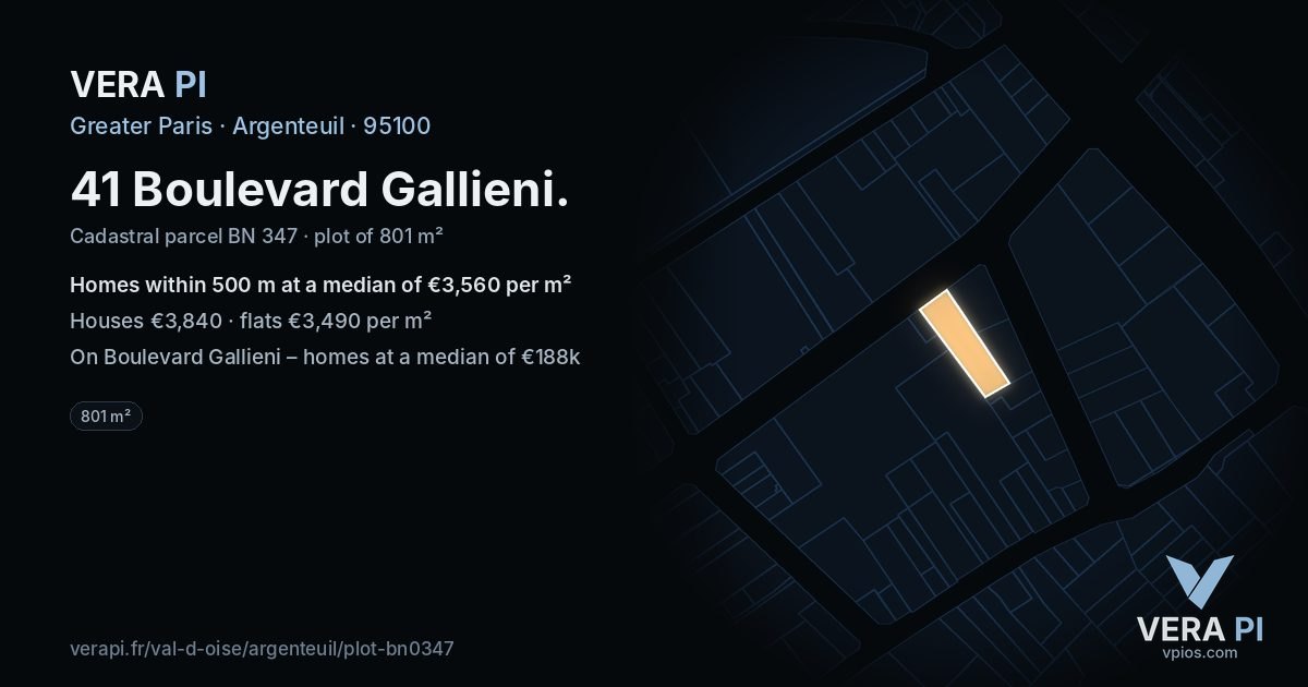 41 Boulevard Gallieni, Argenteuil at night – the plot lit, the parcels around coloured by the prices near them
