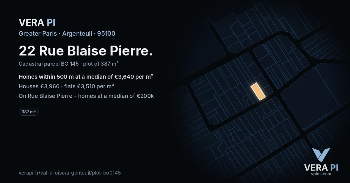 22 Rue Blaise Pierre, Argenteuil at night – the plot lit, the parcels around coloured by the prices near them