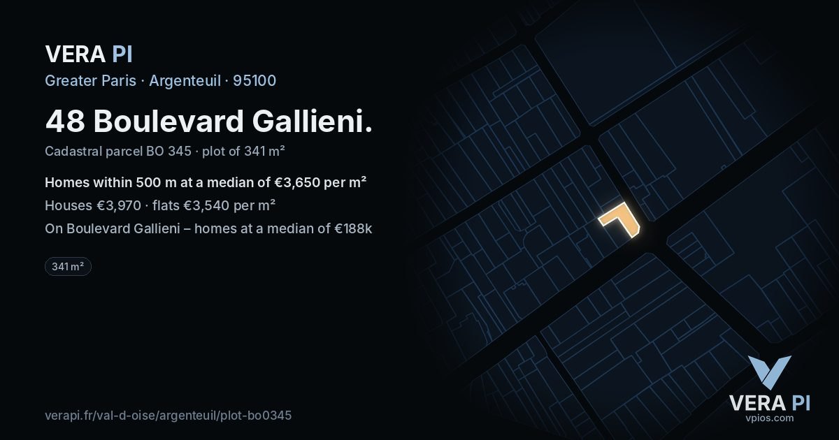 48 Boulevard Gallieni, Argenteuil at night – the plot lit, the parcels around coloured by the prices near them