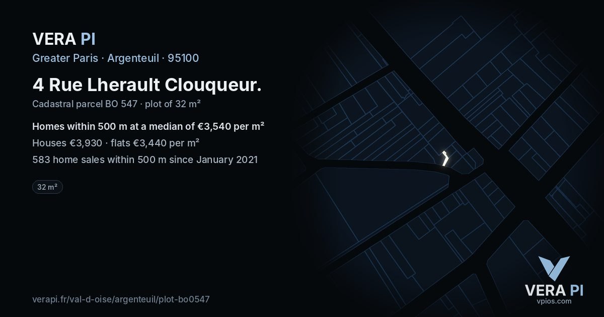 4 Rue Lherault Clouqueur, Argenteuil at night – the plot lit, the parcels around coloured by the prices near them