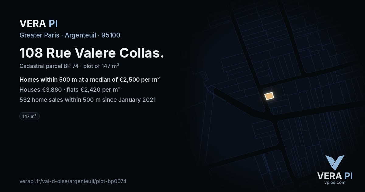 108 Rue Valere Collas, Argenteuil at night – the plot lit, the parcels around coloured by the prices near them