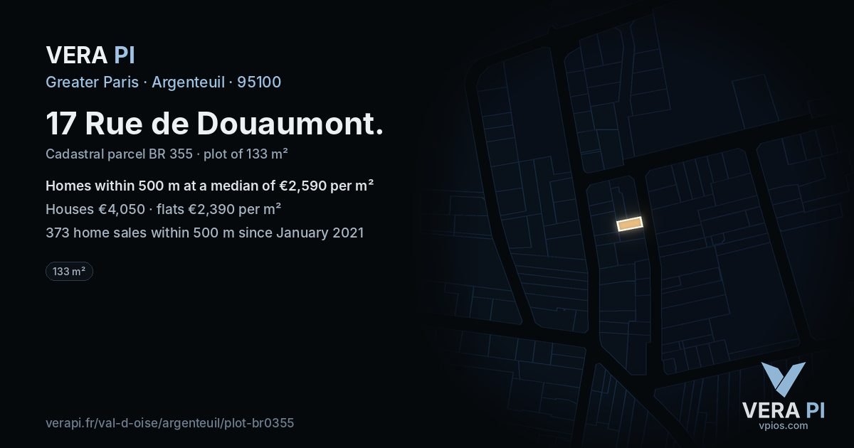 17 Rue de Douaumont, Argenteuil at night – the plot lit, the parcels around coloured by the prices near them