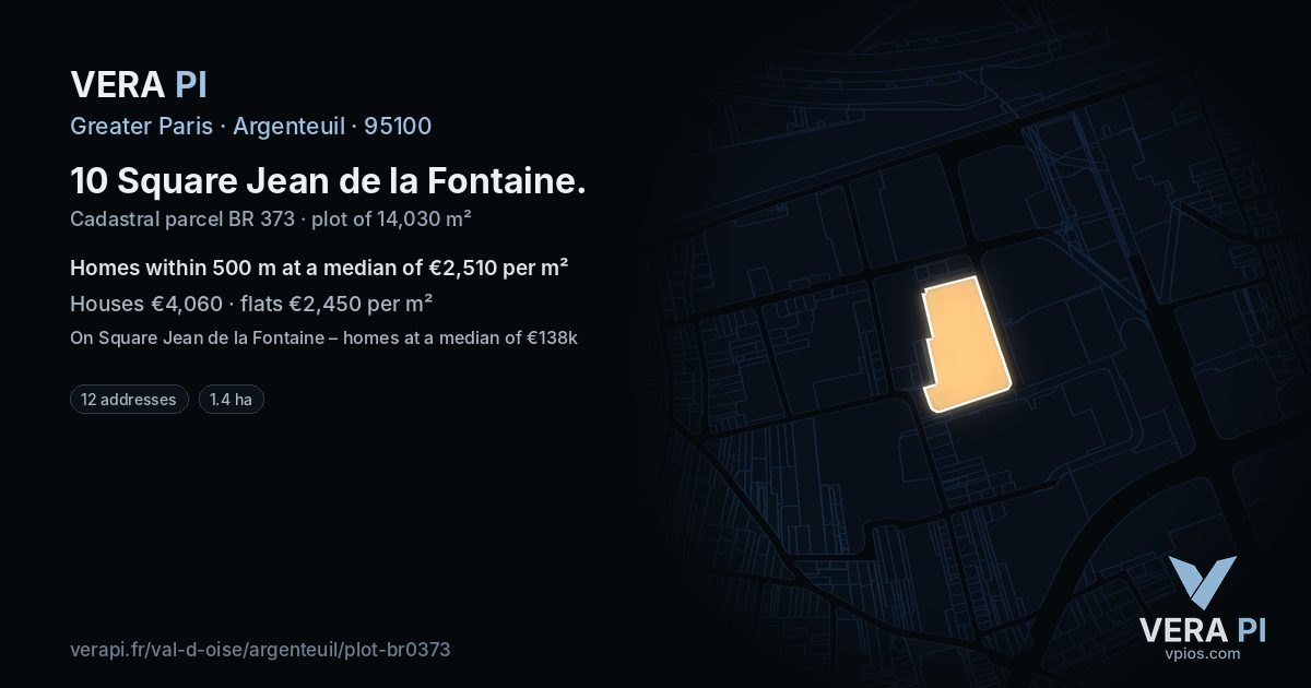 10 Square Jean de la Fontaine, Argenteuil at night – the plot lit, the parcels around coloured by the prices near them