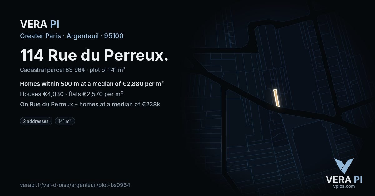 114 Rue du Perreux, Argenteuil at night – the plot lit, the parcels around coloured by the prices near them