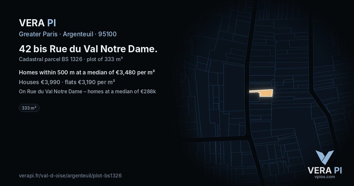 42 bis Rue du Val Notre Dame, Argenteuil at night – the plot lit, the parcels around coloured by the prices near them
