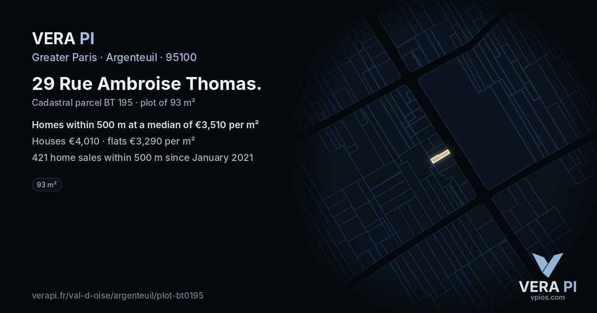29 Rue Ambroise Thomas, Argenteuil at night – the plot lit, the parcels around coloured by the prices near them