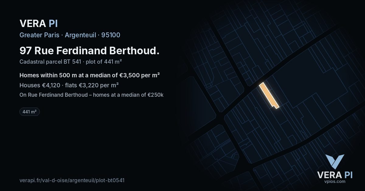97 Rue Ferdinand Berthoud, Argenteuil at night – the plot lit, the parcels around coloured by the prices near them