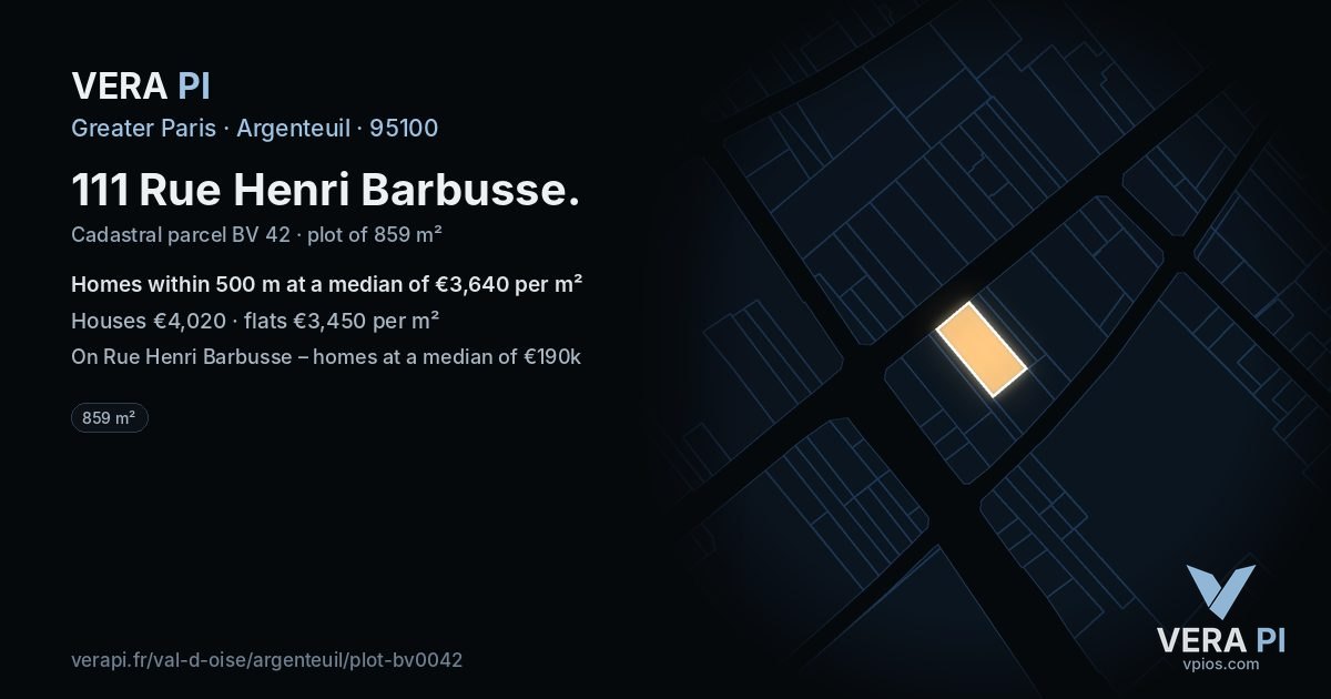 111 Rue Henri Barbusse, Argenteuil at night – the plot lit, the parcels around coloured by the prices near them