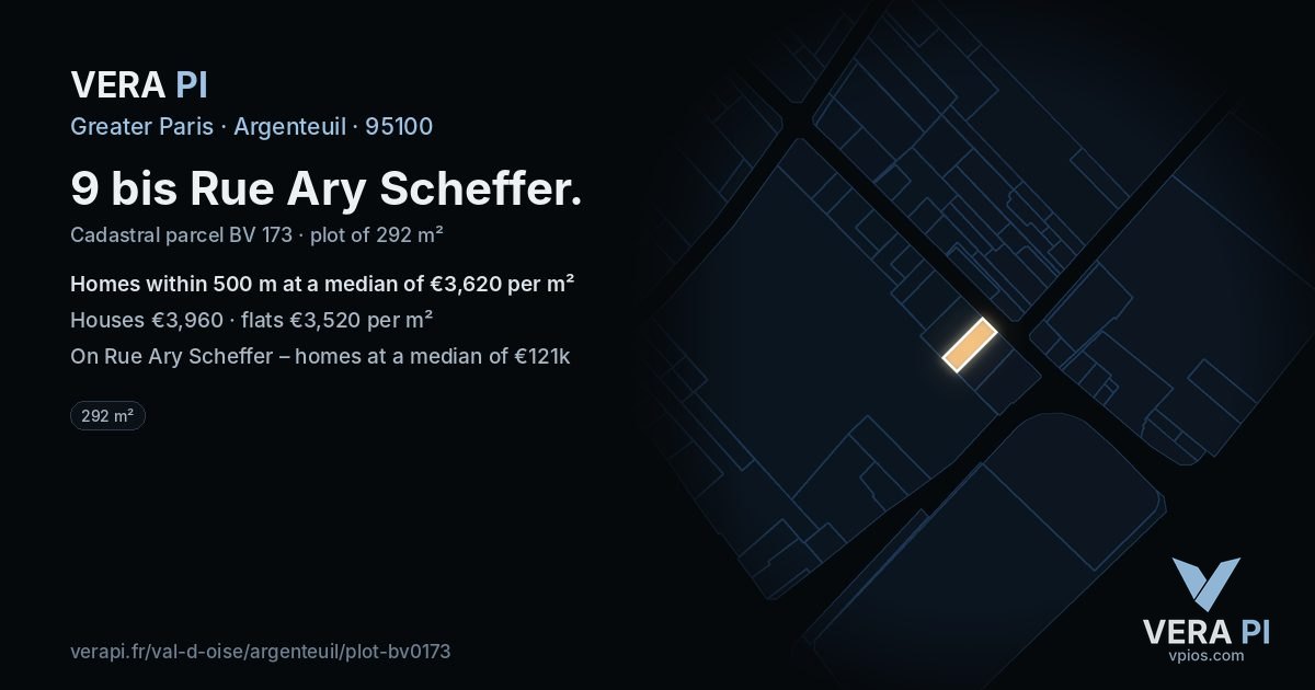 9 bis Rue Ary Scheffer, Argenteuil at night – the plot lit, the parcels around coloured by the prices near them