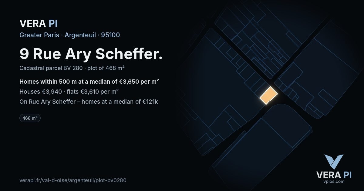 9 Rue Ary Scheffer, Argenteuil at night – the plot lit, the parcels around coloured by the prices near them