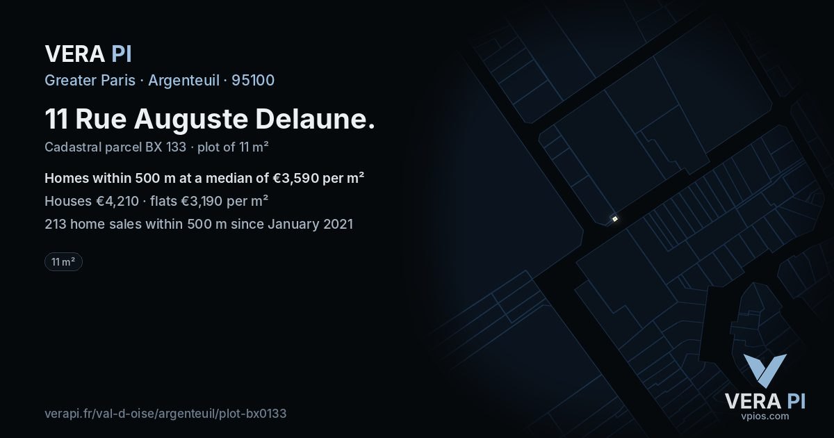 11 Rue Auguste Delaune, Argenteuil at night – the plot lit, the parcels around coloured by the prices near them