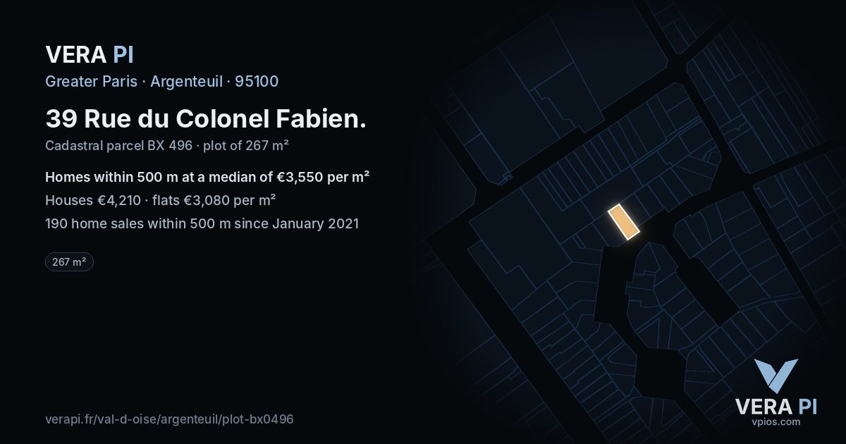 39 Rue du Colonel Fabien, Argenteuil at night – the plot lit, the parcels around coloured by the prices near them