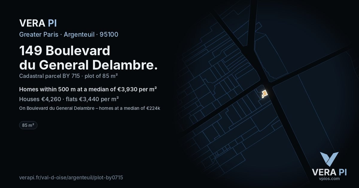 149 Boulevard du General Delambre, Argenteuil at night – the plot lit, the parcels around coloured by the prices near them