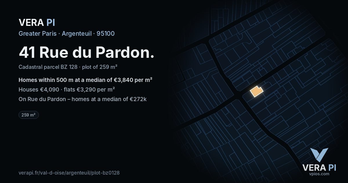 41 Rue du Pardon, Argenteuil at night – the plot lit, the parcels around coloured by the prices near them