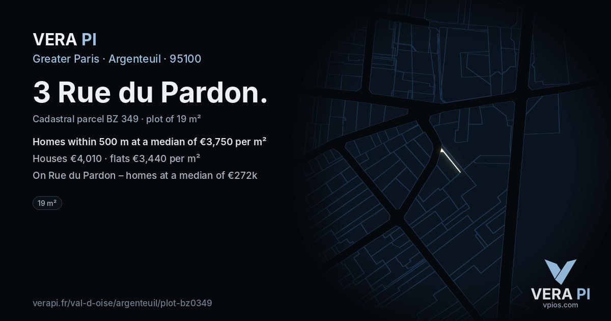 3 Rue du Pardon, Argenteuil at night – the plot lit, the parcels around coloured by the prices near them