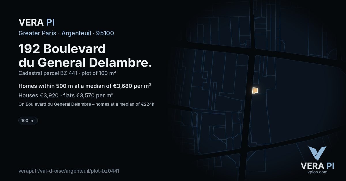 192 Boulevard du General Delambre, Argenteuil at night – the plot lit, the parcels around coloured by the prices near them