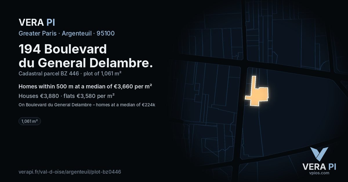 194 Boulevard du General Delambre, Argenteuil at night – the plot lit, the parcels around coloured by the prices near them