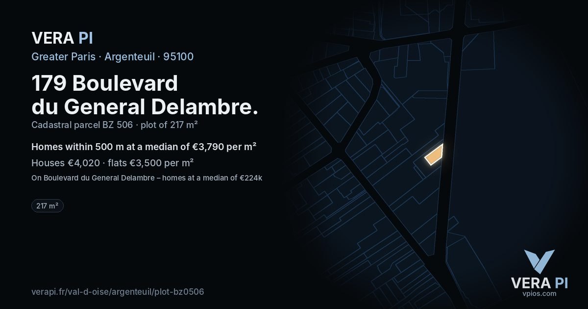 179 Boulevard du General Delambre, Argenteuil at night – the plot lit, the parcels around coloured by the prices near them