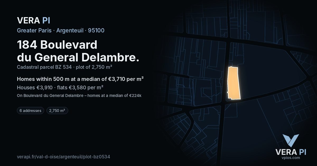 184 Boulevard du General Delambre, Argenteuil at night – the plot lit, the parcels around coloured by the prices near them