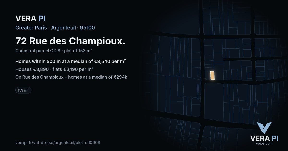 72 Rue des Champioux, Argenteuil at night – the plot lit, the parcels around coloured by the prices near them