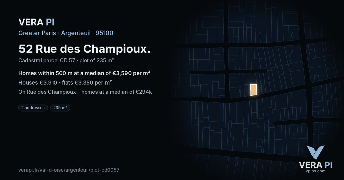 52 Rue des Champioux, Argenteuil at night – the plot lit, the parcels around coloured by the prices near them