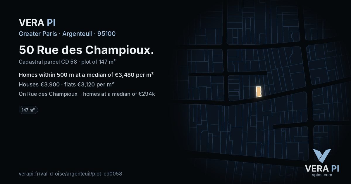 50 Rue des Champioux, Argenteuil at night – the plot lit, the parcels around coloured by the prices near them