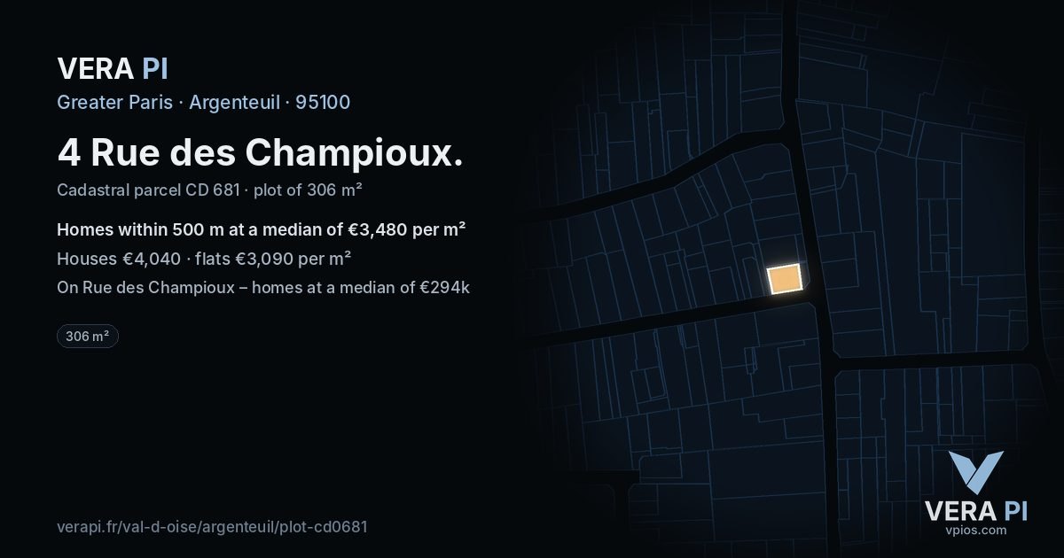 4 Rue des Champioux, Argenteuil at night – the plot lit, the parcels around coloured by the prices near them
