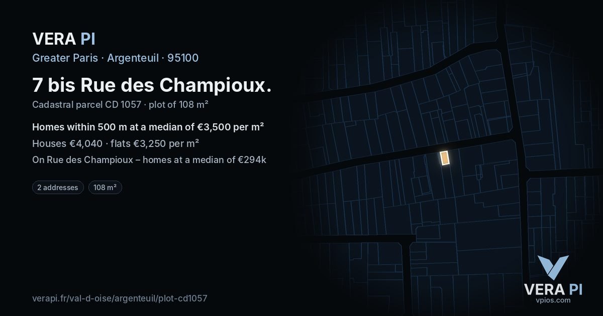 7 bis Rue des Champioux, Argenteuil at night – the plot lit, the parcels around coloured by the prices near them