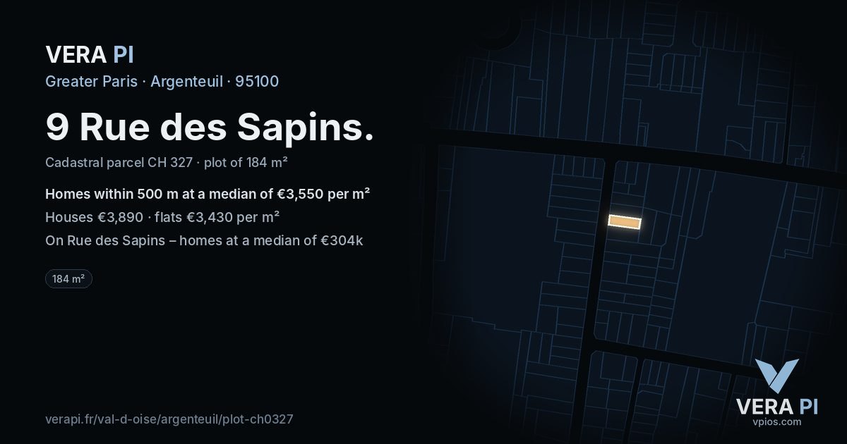 9 Rue des Sapins, Argenteuil at night – the plot lit, the parcels around coloured by the prices near them