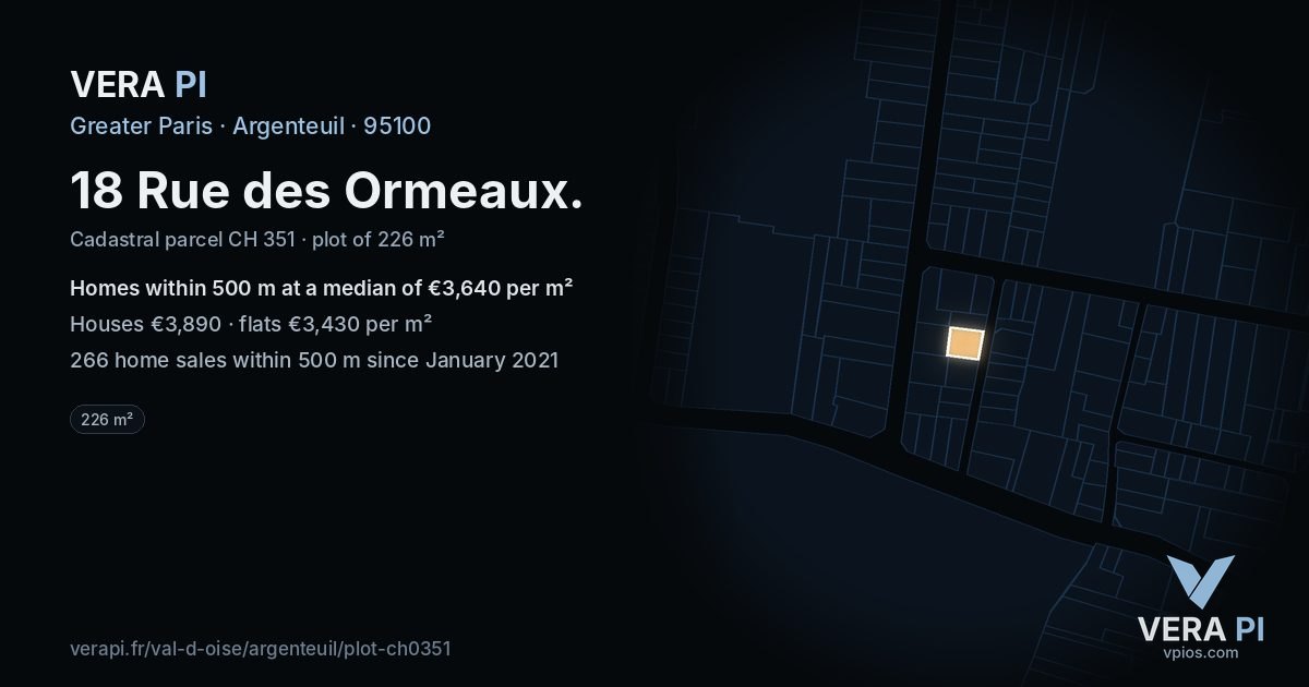18 Rue des Ormeaux, Argenteuil at night – the plot lit, the parcels around coloured by the prices near them