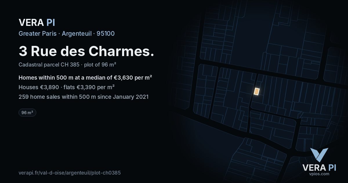 3 Rue des Charmes, Argenteuil at night – the plot lit, the parcels around coloured by the prices near them