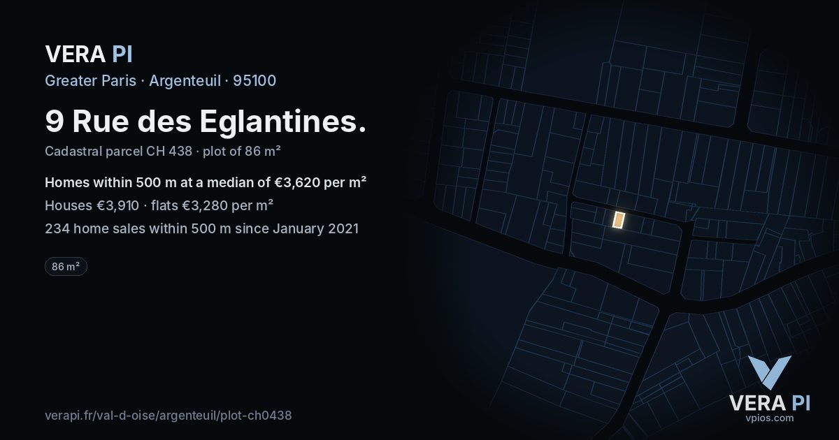 9 Rue des Eglantines, Argenteuil at night – the plot lit, the parcels around coloured by the prices near them