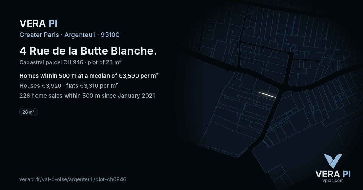 4 Rue de la Butte Blanche, Argenteuil at night – the plot lit, the parcels around coloured by the prices near them