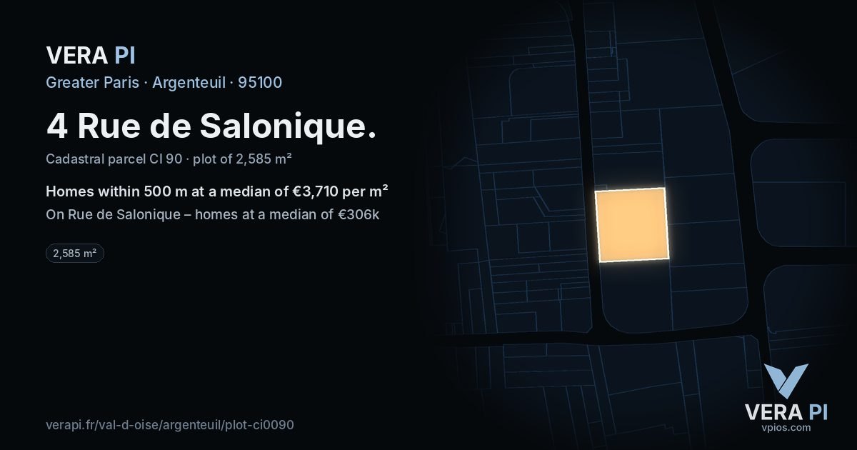 4 Rue de Salonique, Argenteuil at night – the plot lit, the parcels around coloured by the prices near them